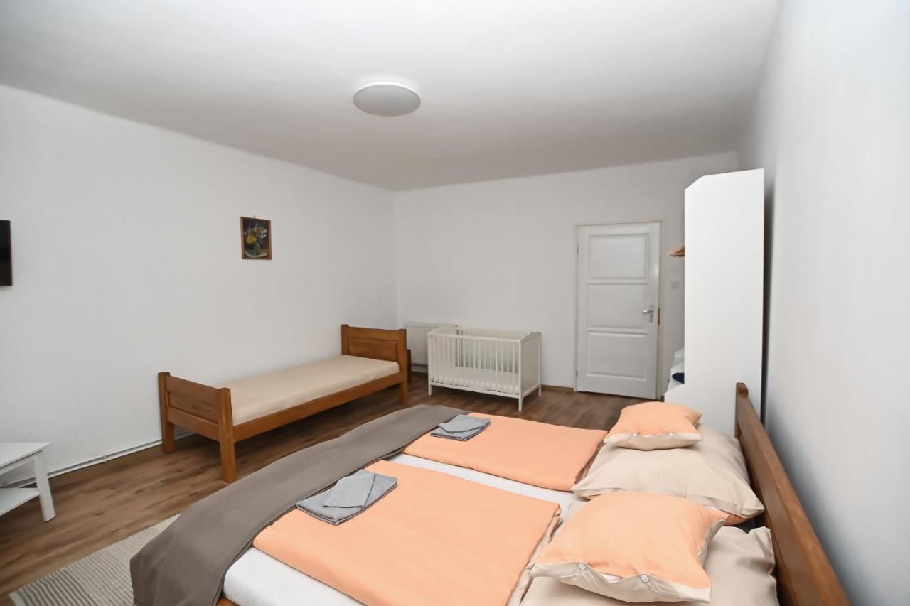 Rozsa Vendeghaz Hotel Tokaj Exterior photo