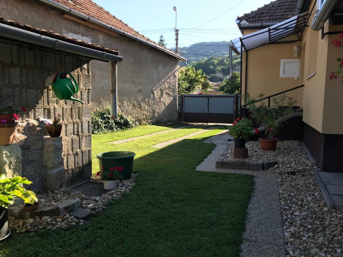 Rozsa Vendeghaz Hotel Tokaj Exterior photo